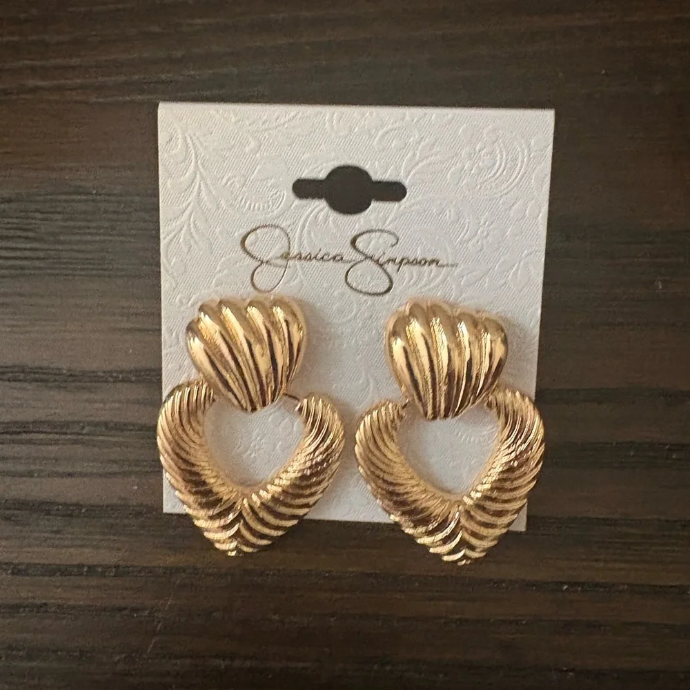 NEW Jessica Simpson Gold Heart Earrings